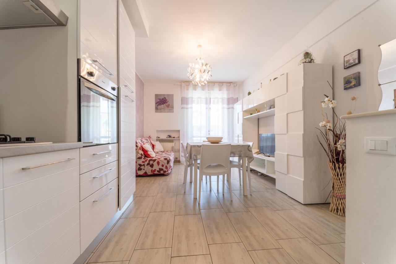 Viola Lido Adriano Villa Buitenkant foto