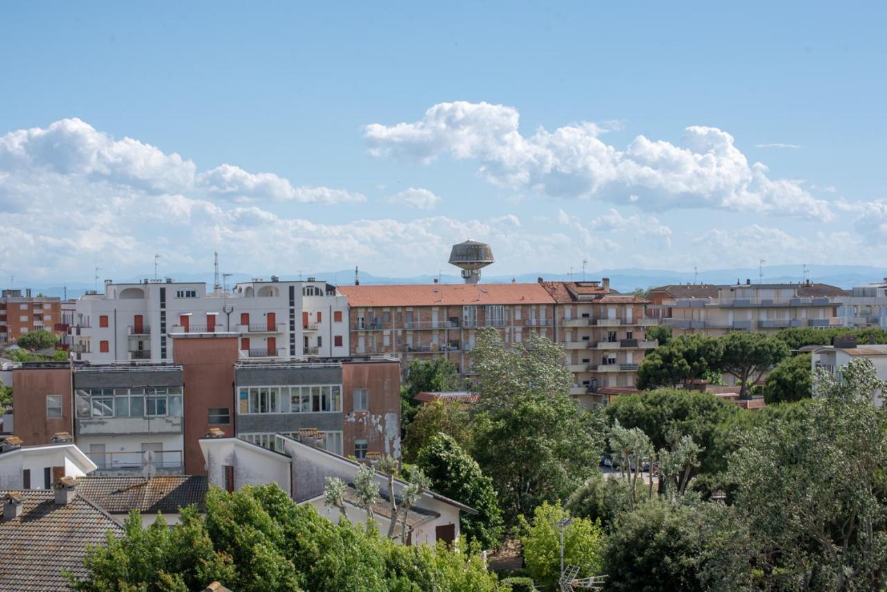 Viola Lido Adriano Villa Buitenkant foto